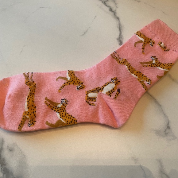 NWOT Socks-animal print pink with animal print - Picture 1 of 4